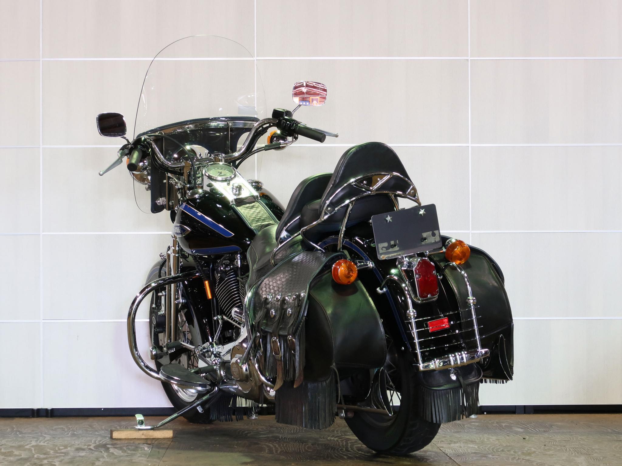 ハーレー FLSTS Heritage Springer 車体写真6