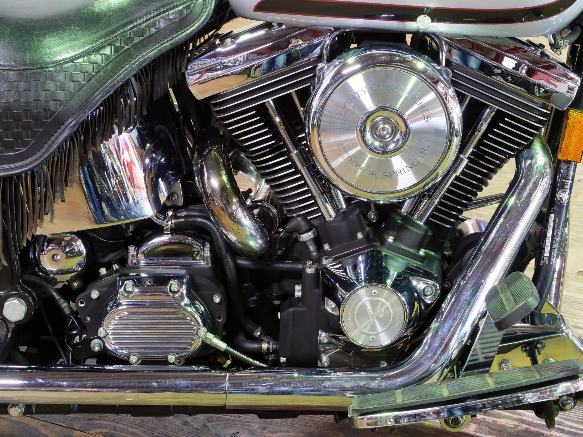 ハーレー FLSTS Heritage Springer 車体写真7