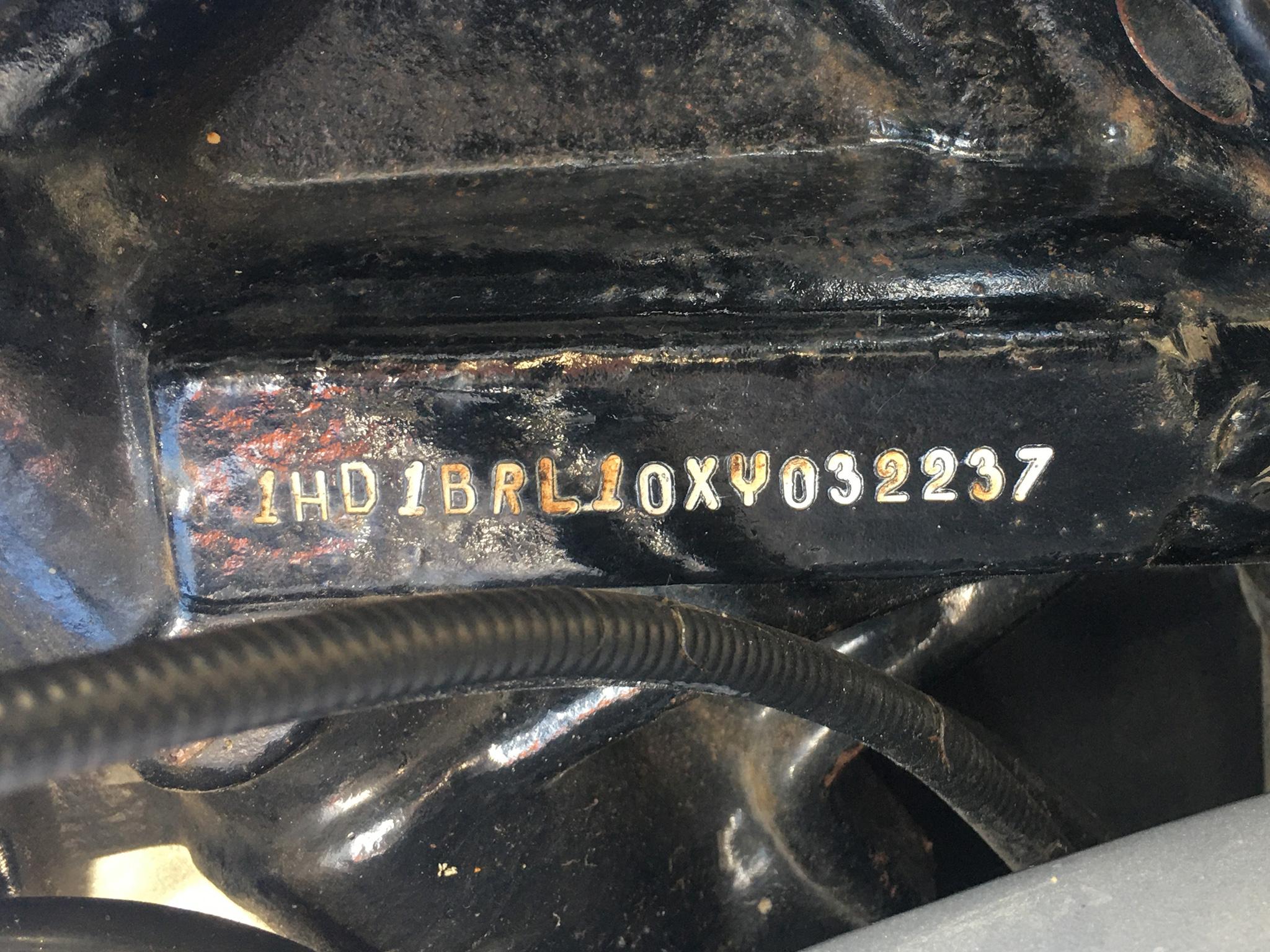 ハーレー FLSTS Heritage Springer 車体写真10