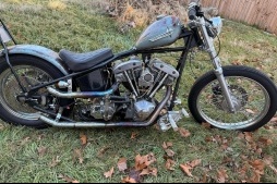 ハーレー・ダビッドソン  中古車:FLH 1200 Custom