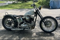 ハーレー・ダビッドソン  中古車:XLH Custom