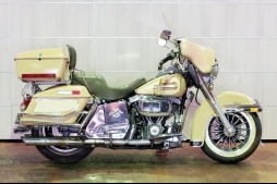 ハーレー・ダビッドソン  中古車:FLH Classic