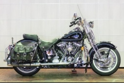 ハーレー・ダビッドソン  中古車:FLSTS Heritage Springer